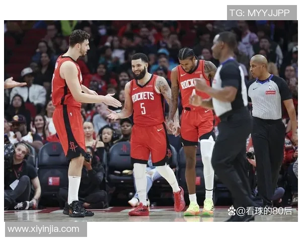 火箭队与老鹰队激战11月4日期待精彩对决与球星表现