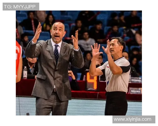 罗达与阿贾青年激战正酣谁能在这场对决中笑到最后